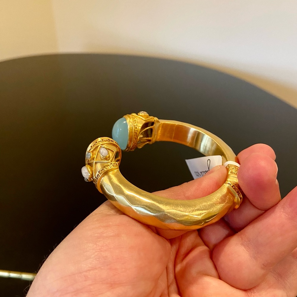 Julie Vos NWT AUTHENTIC Luxury Vintage RARE Chalcedony Hinge Cuff/bracelet - Picture 16 of 17